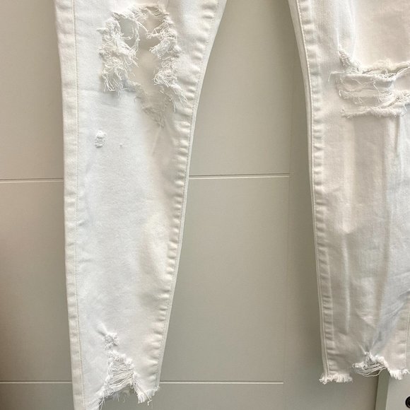 American Eagle Hi-Rise Jegging Jeans - Picture 7 of 16